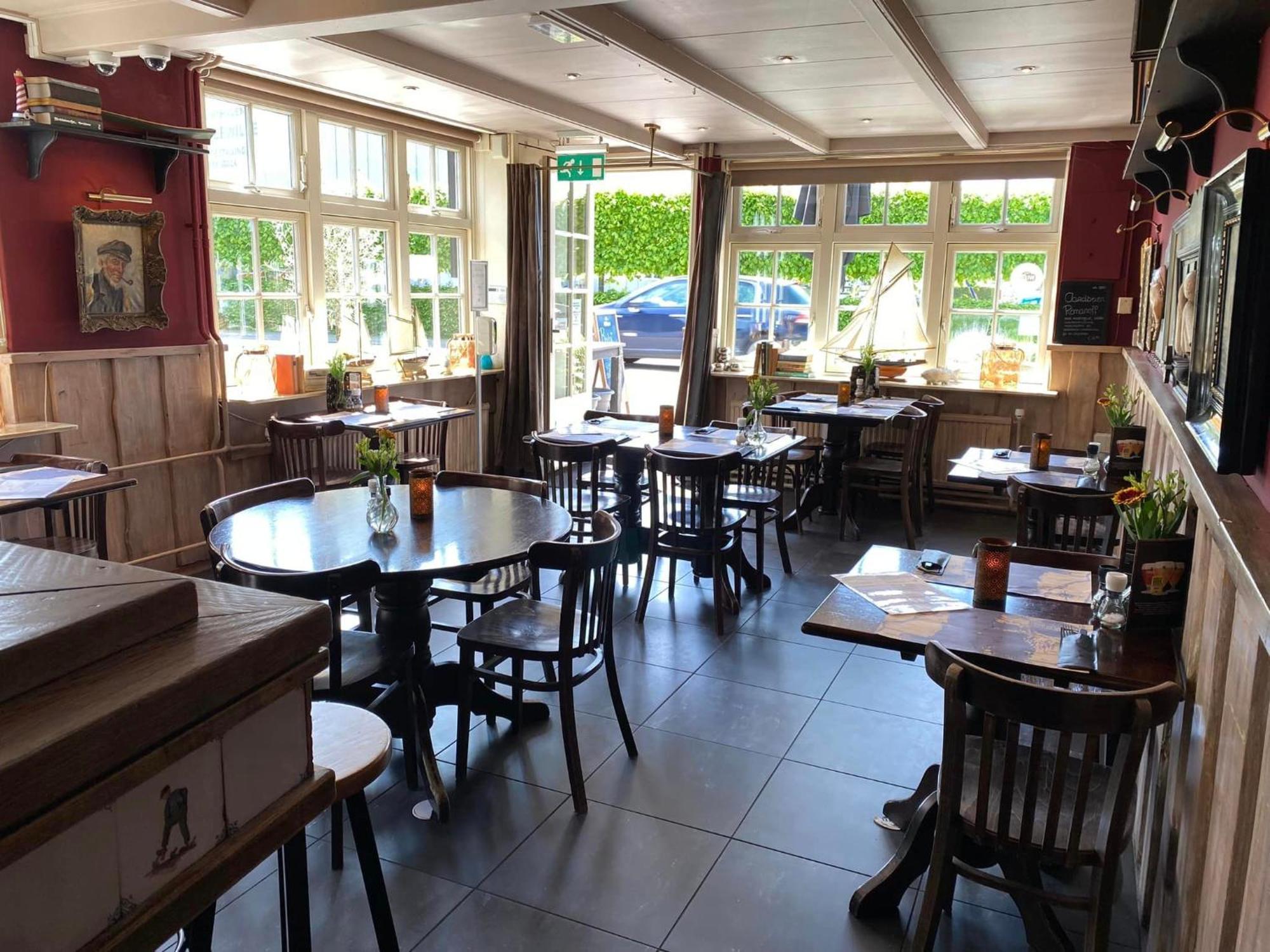 Hotel Cafe Restaurant Heineke Loosdrecht Exterior photo